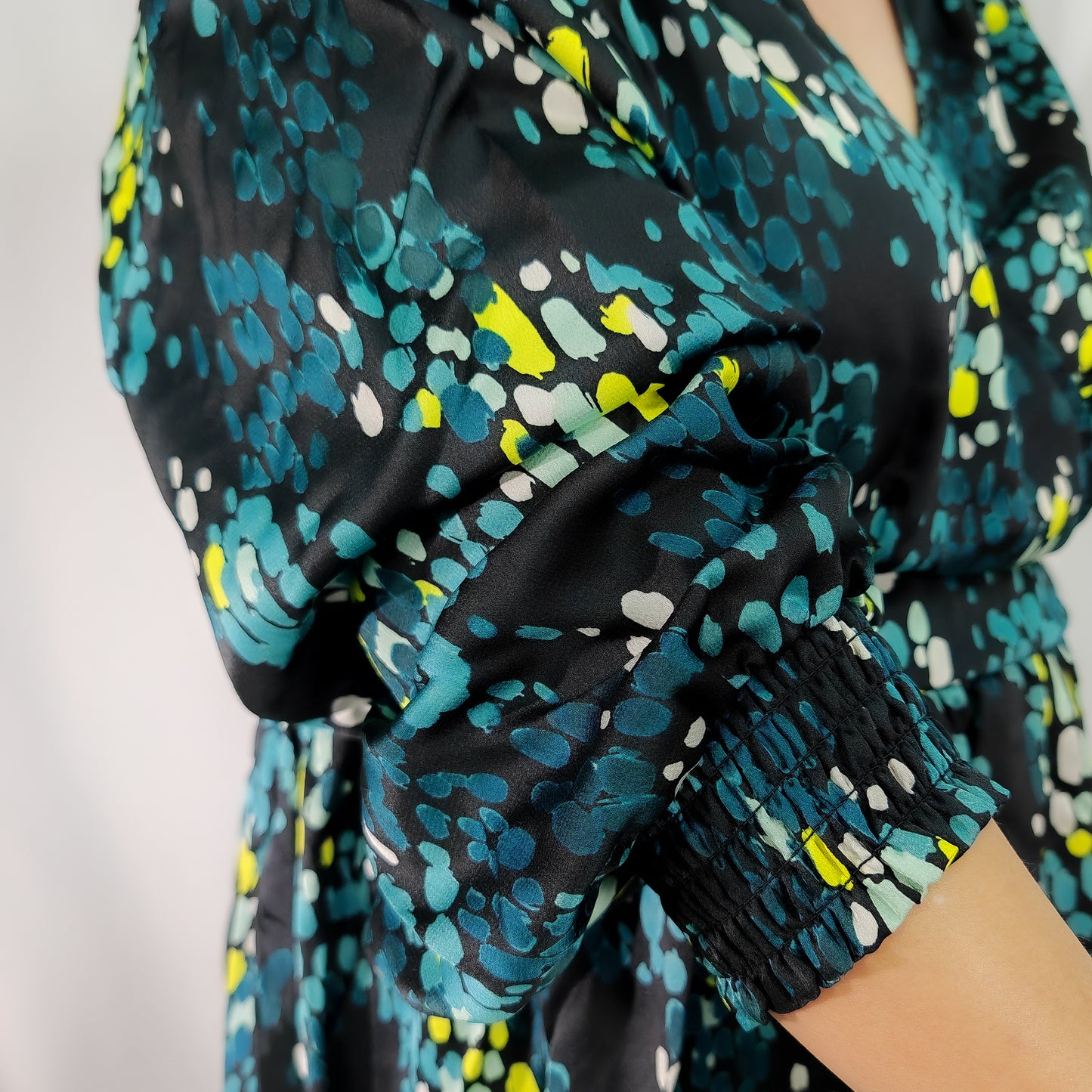 Shadow Serpentine Blouse